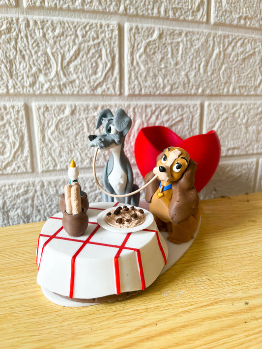 Perritos cena romántica